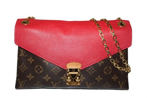 replica louis vuitton monogram tennis sac bag|louis vuitton handbags red flag.